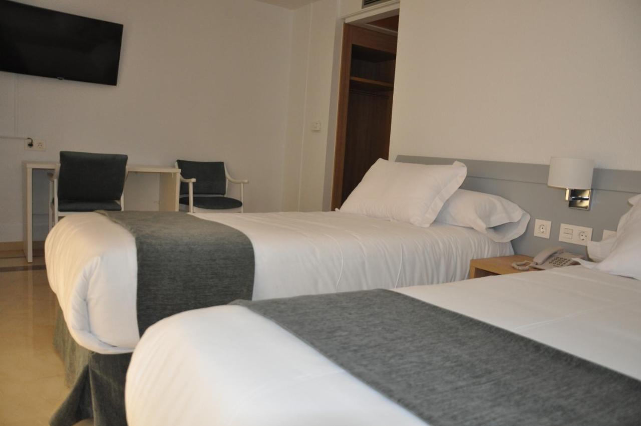 Hotel Central Caravaca Caravaca De La Cruz Bagian luar foto